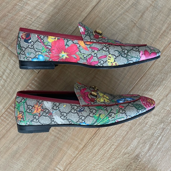 Gucci Floral Princetown Loafer - Picture 2 of 6